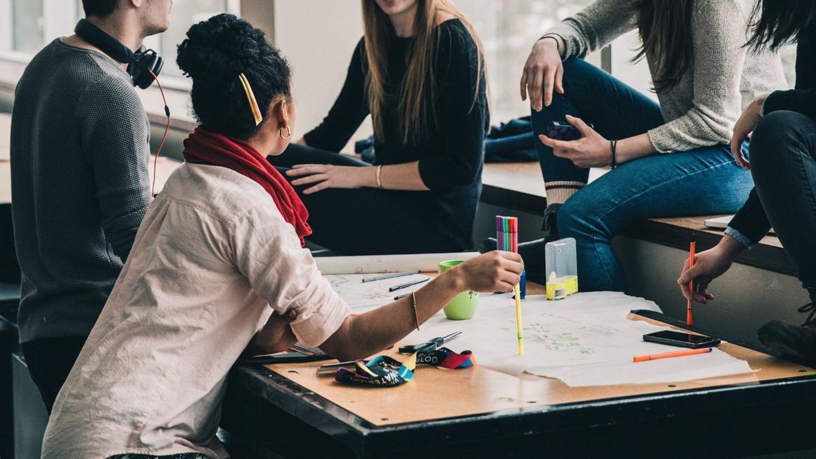 Ciutadans demana que s\'augmenten les ajudes Erasmus i que arriben a alumnes amb pocs recursos