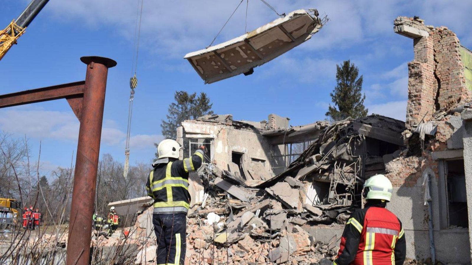 Atac aeri contra la torre de televisió d'Antopol