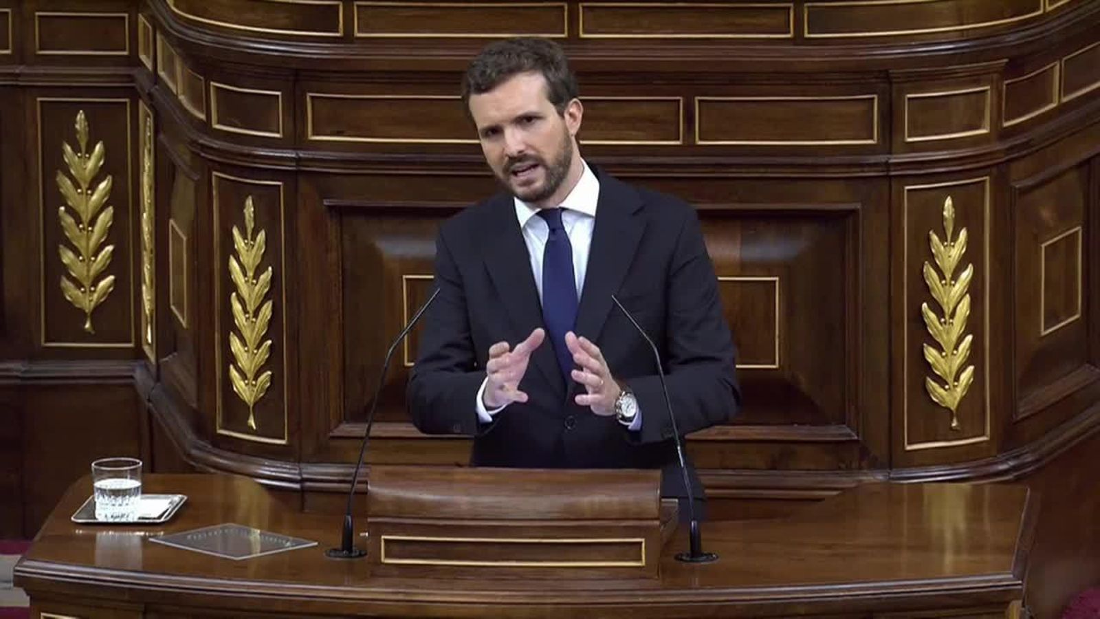 El CIS detecta que la caiguda del PP beneficia el PSOE i Vox