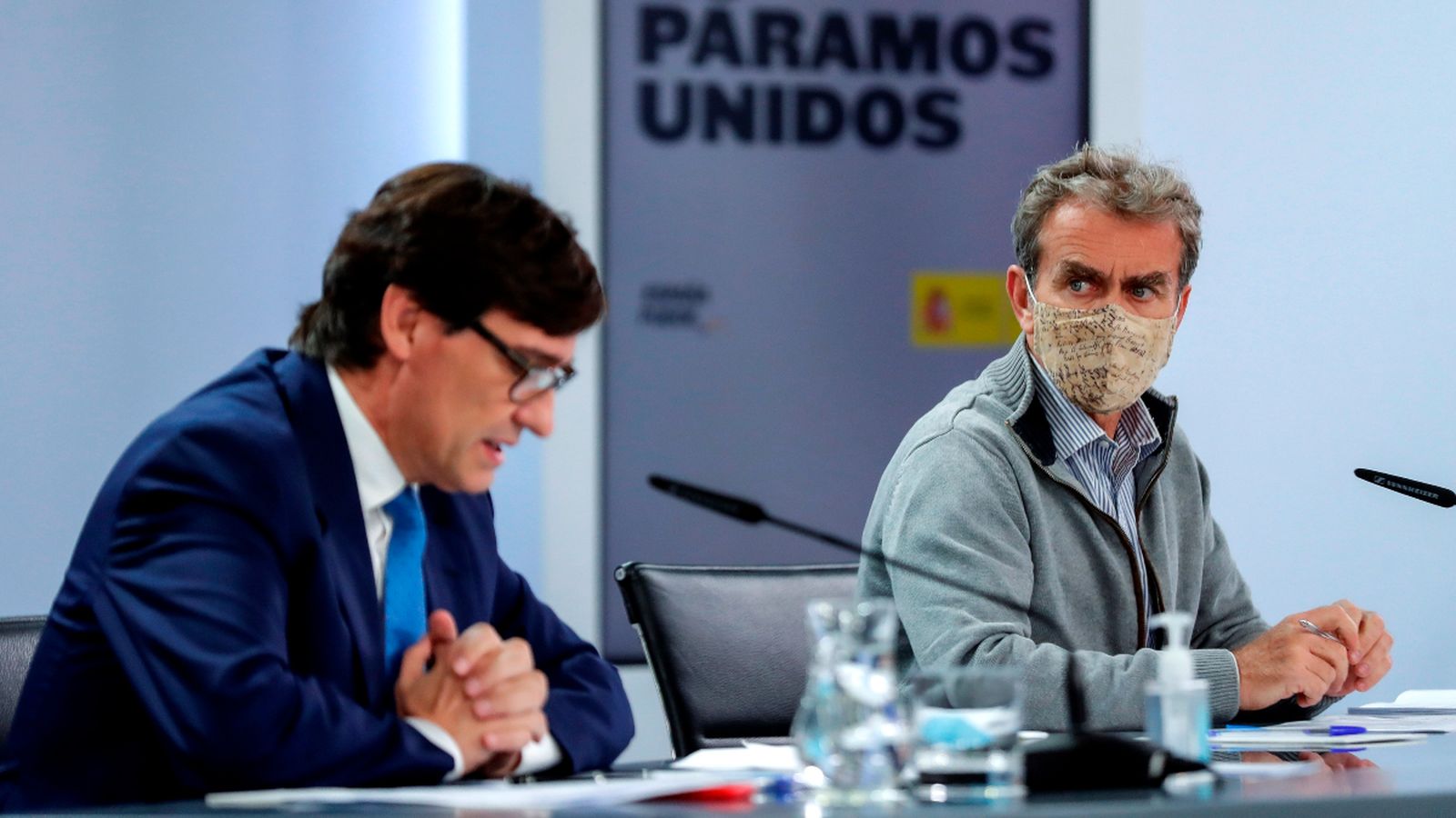 Imatge d'arxiu del ministre Salvador Illa i el doctor Fernando Simón.