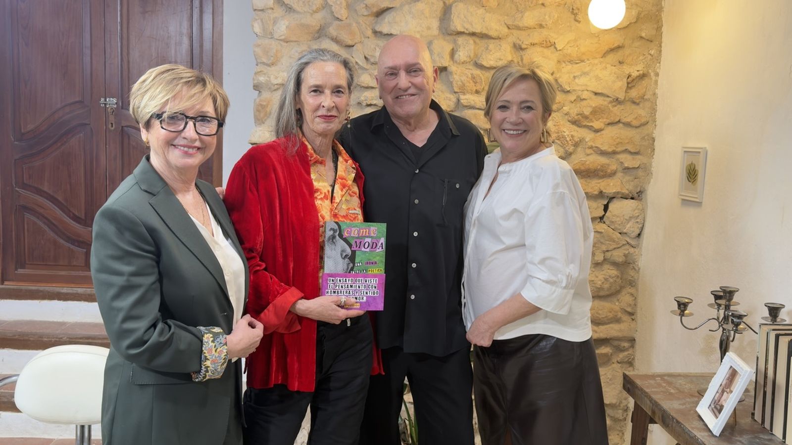 Una nit de muses, en casa d'Inés