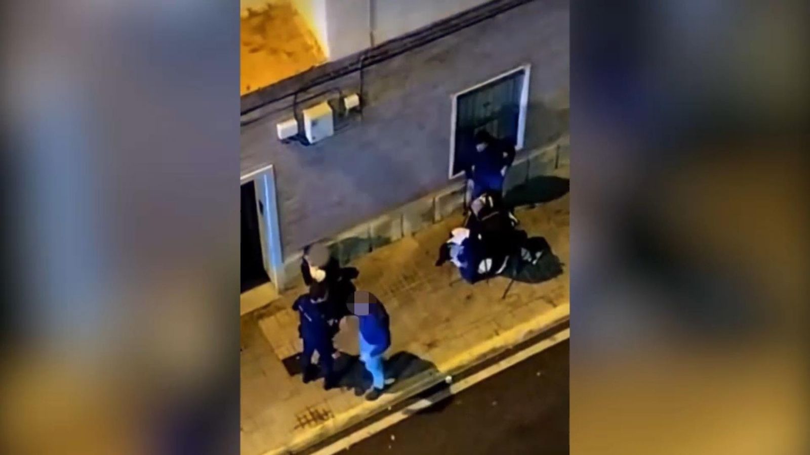 Un moment de l'operatiu sota investigació de la Policia Nacional a Elx