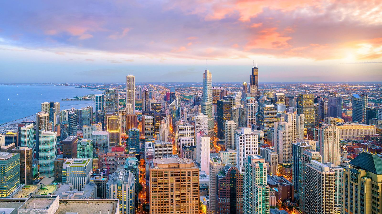 A més d'oferir vistes impressionants de la ciutat, molts d'aquests edificis ofereixen experiències úniques