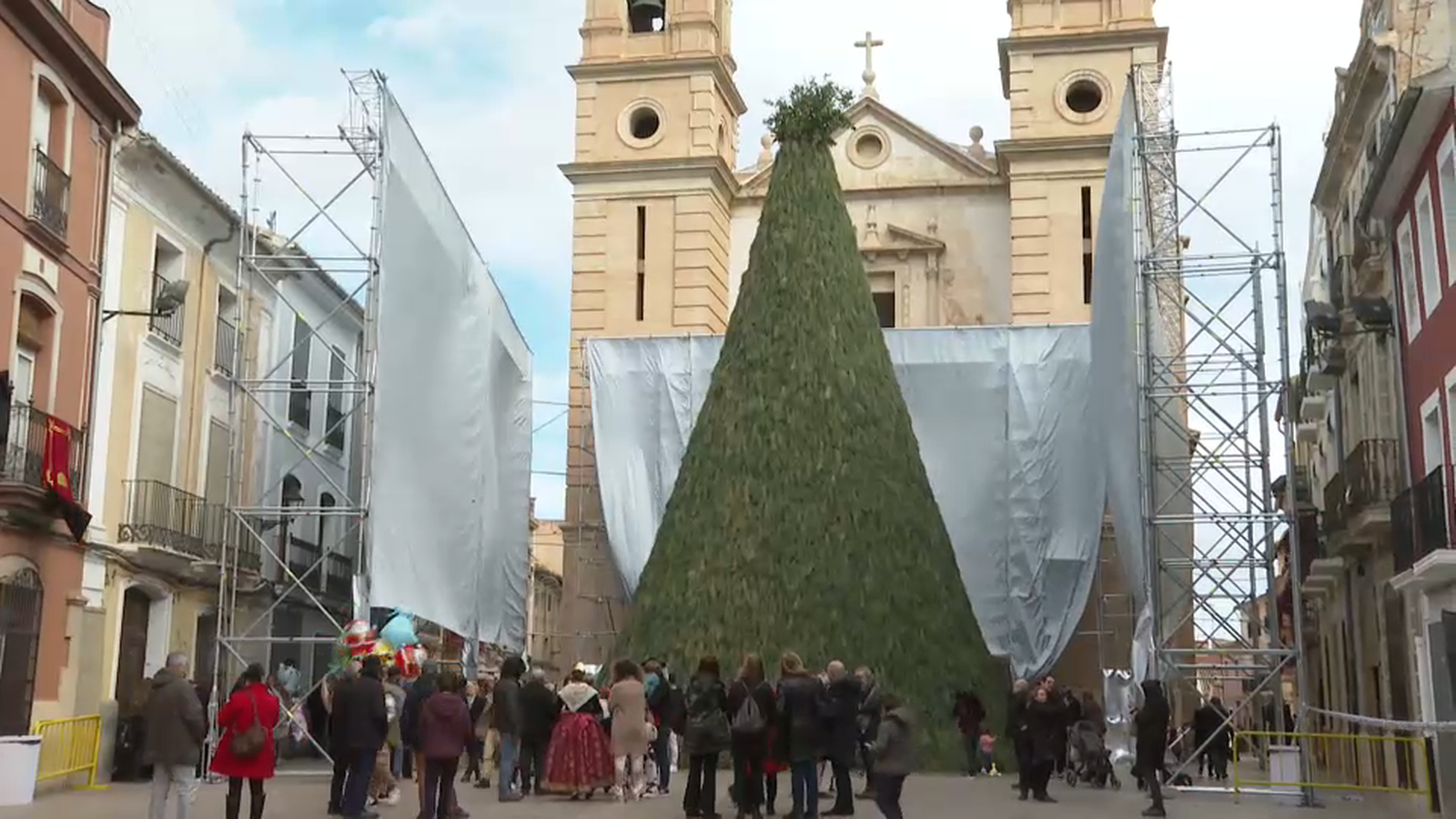 Ajornament de l'encesa de la foguera de Sant Antoni de Canals