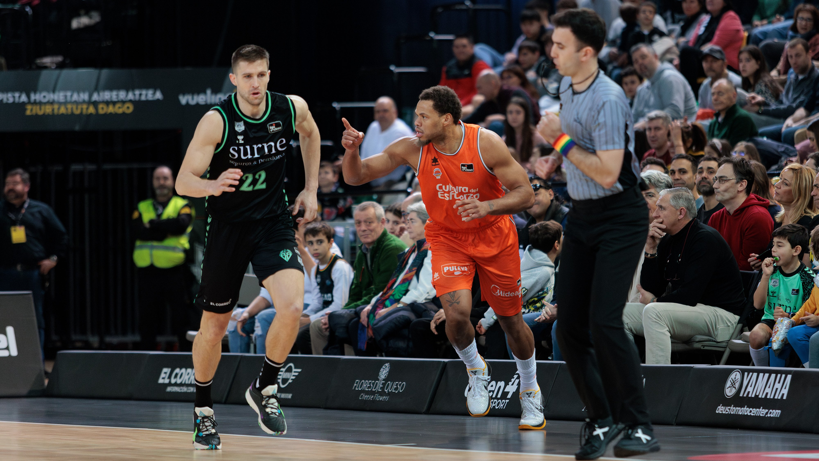 Anderson celebra una cistella