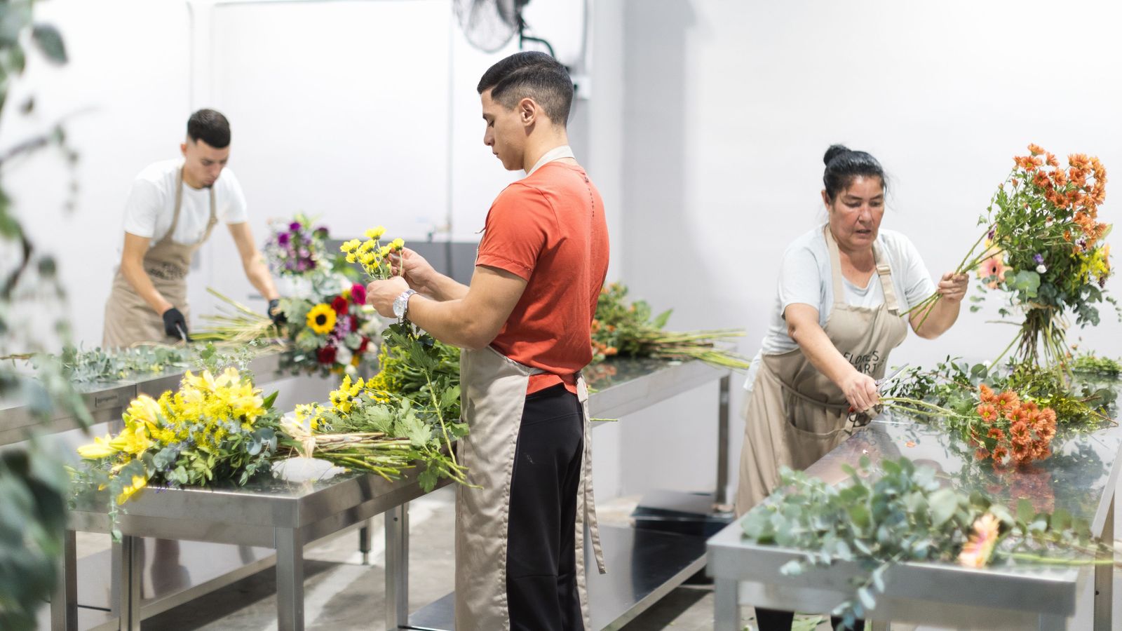 Els rams es confeccionen a València i s'envien a tot Espanya