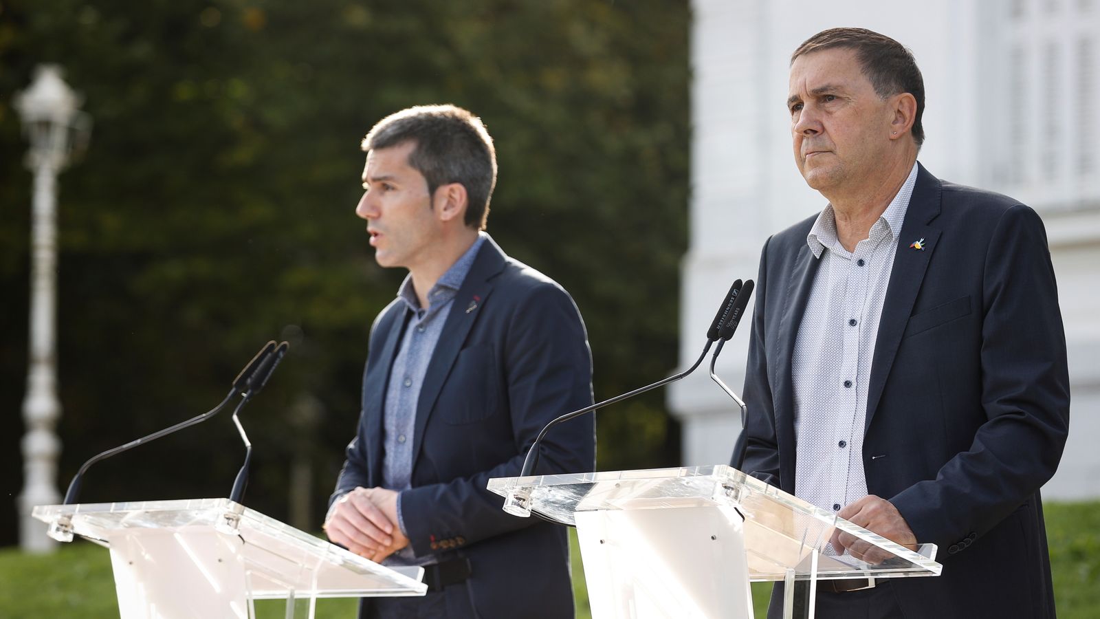 El coordinador general d'EH Bildu, Arnaldo Otegi, i el secretari general de Sortu, Arkaitz Rodríguez