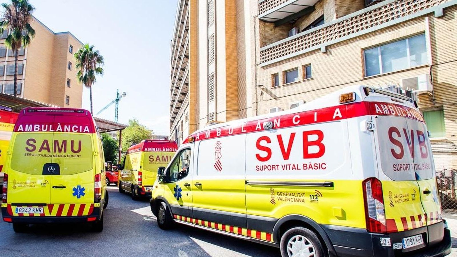 Foto d'arxiu d'una unitat de SVB i altra de SAMU