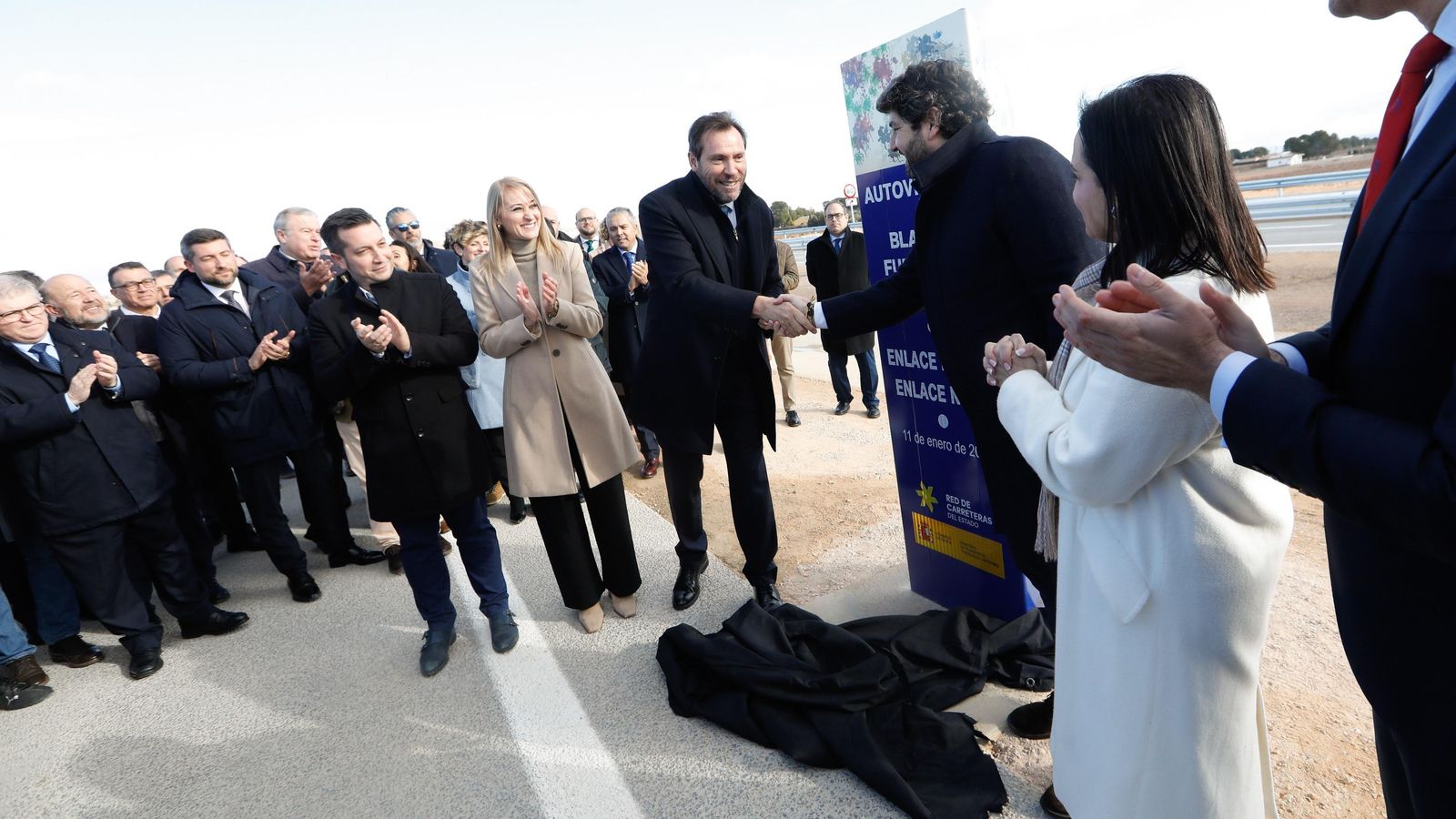 El ministre de Transportes i Mobilitat Sostenible, Óscar Puente junt al presidente de la Regió de Múrcia Fernando López Miras