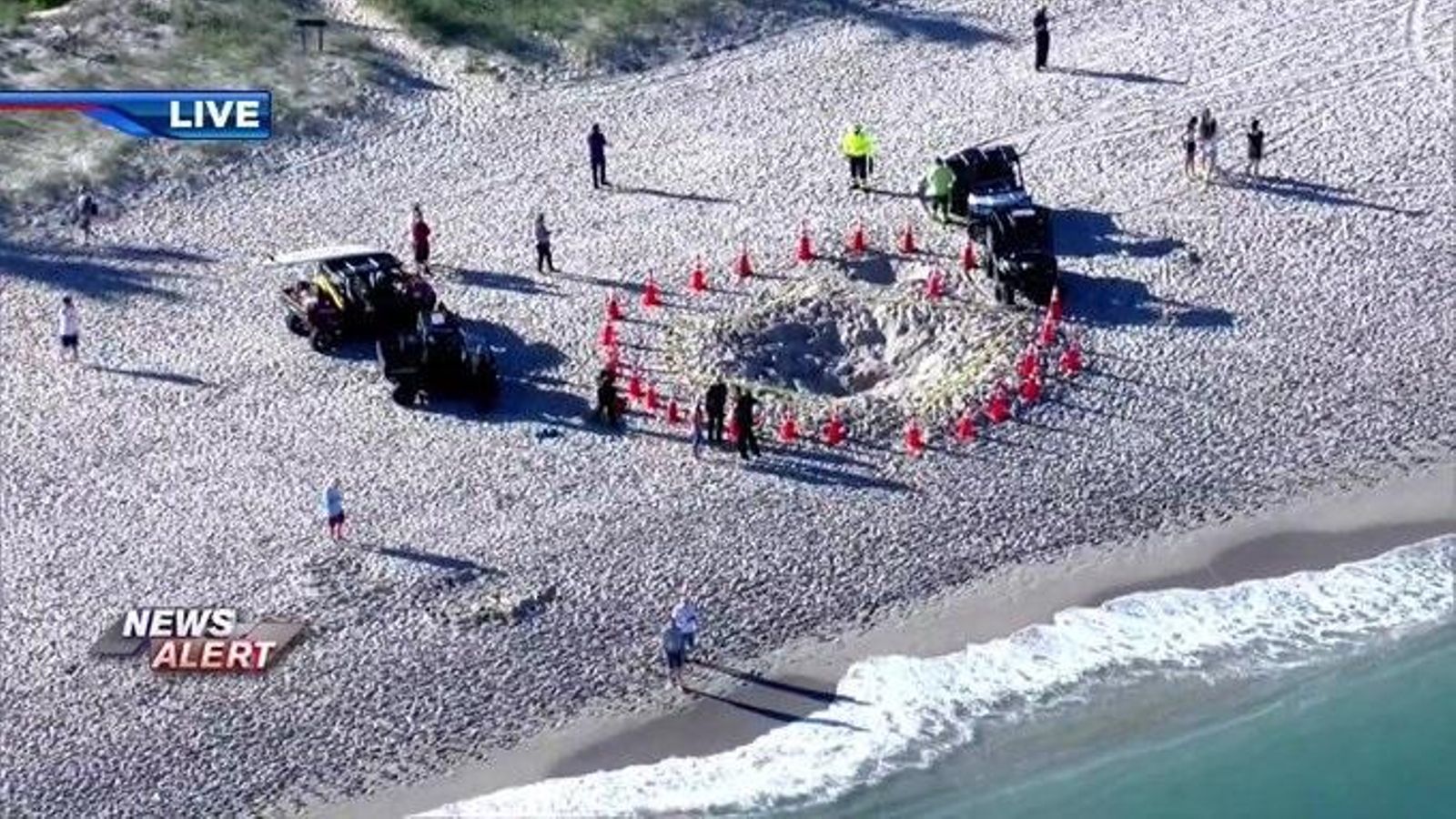 Cordó de seguritat al voltant del clot on ha mort una xiqueta de cinc anys a Florida