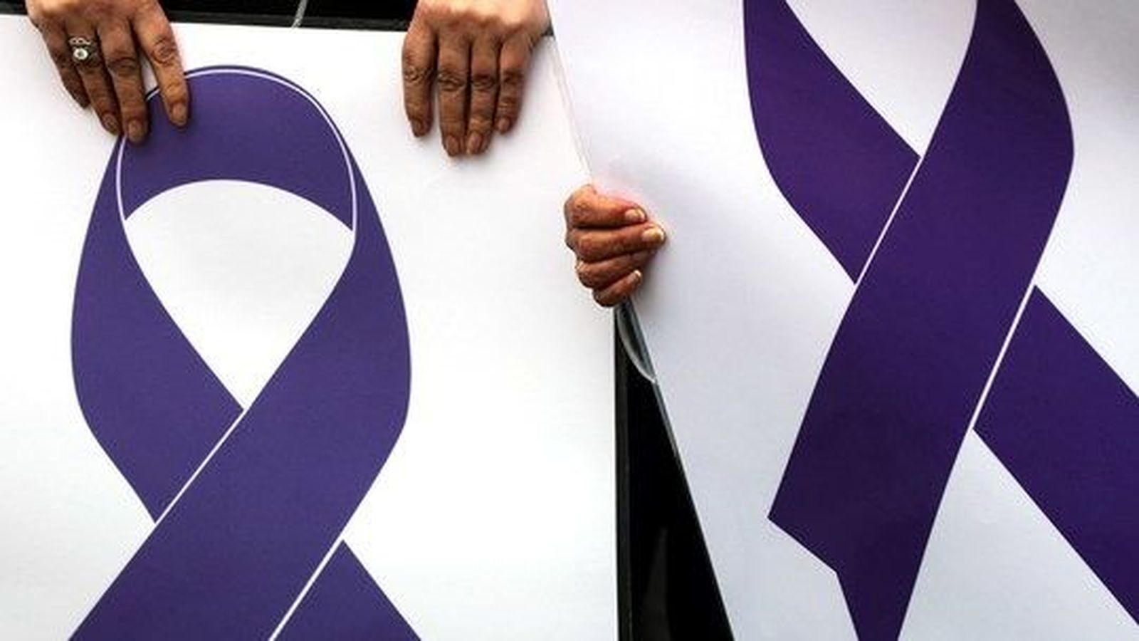 Cartells per a denunciar la violència masclista