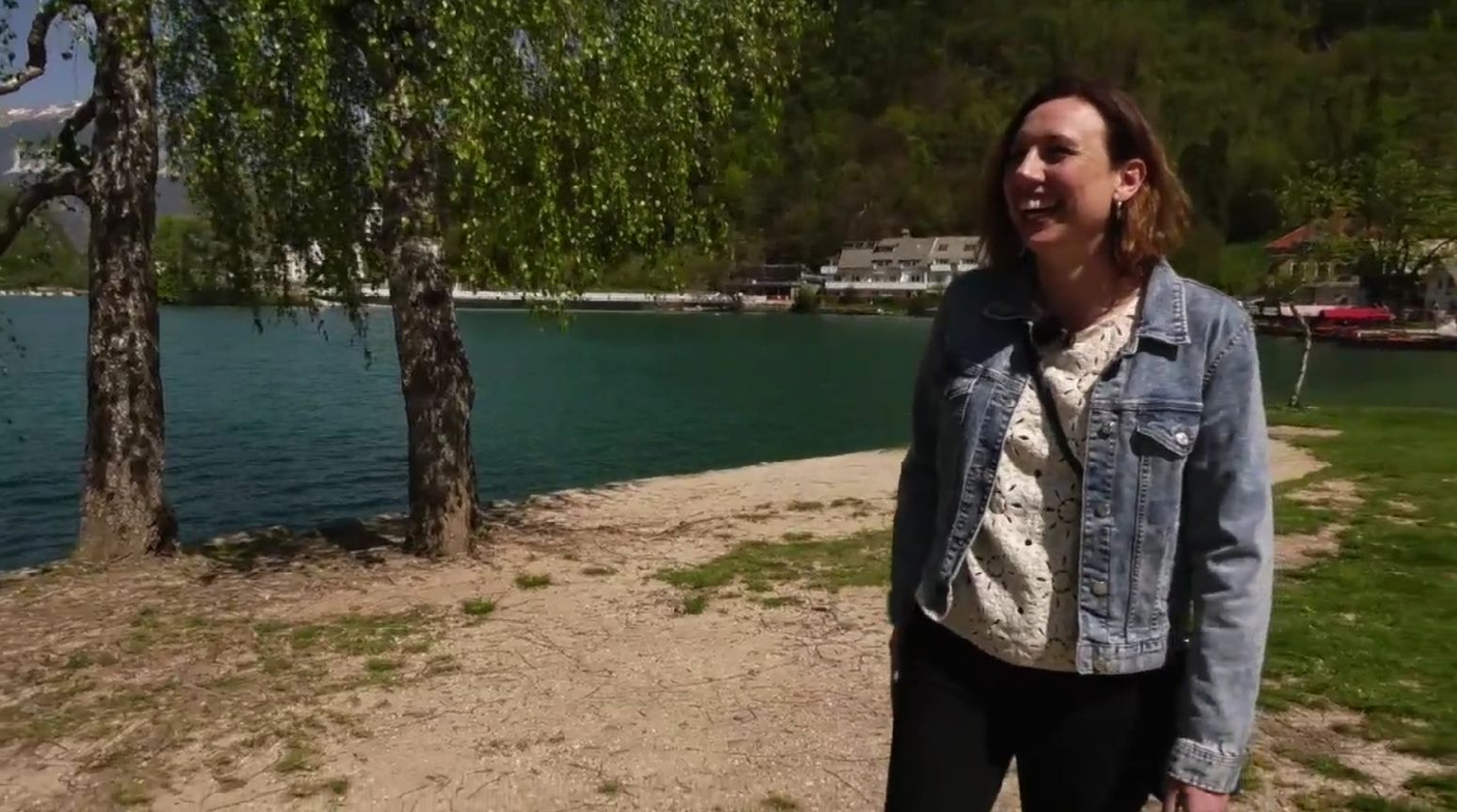 Amb Laia, de Pego, ens tirarem en parapent als Alps Julians i tastarem la deliciosa Cremeschnitte o Kremna Rezina