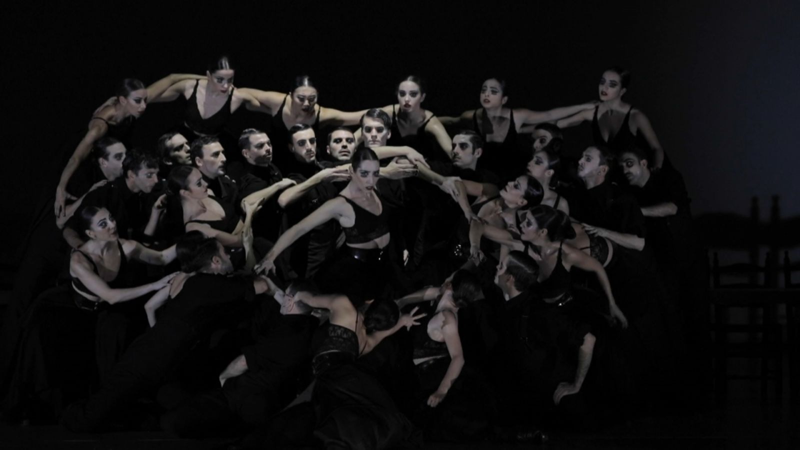 Coreografia de l'ontinyentí Marcos Morau