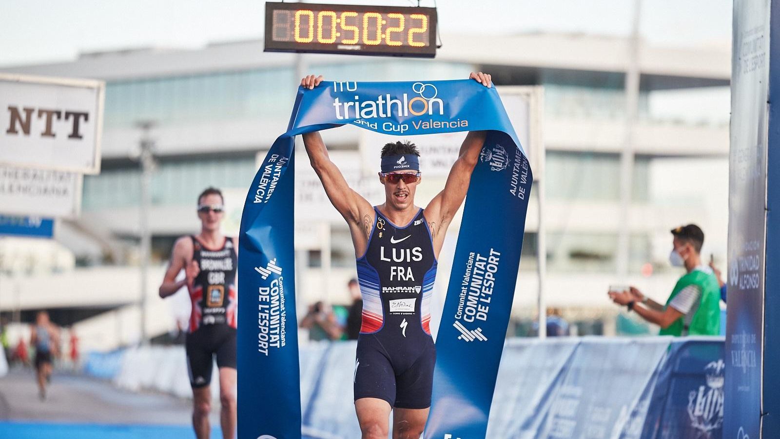 L'arribada a meta de la Copa del Món de Triatló de 2020, a València