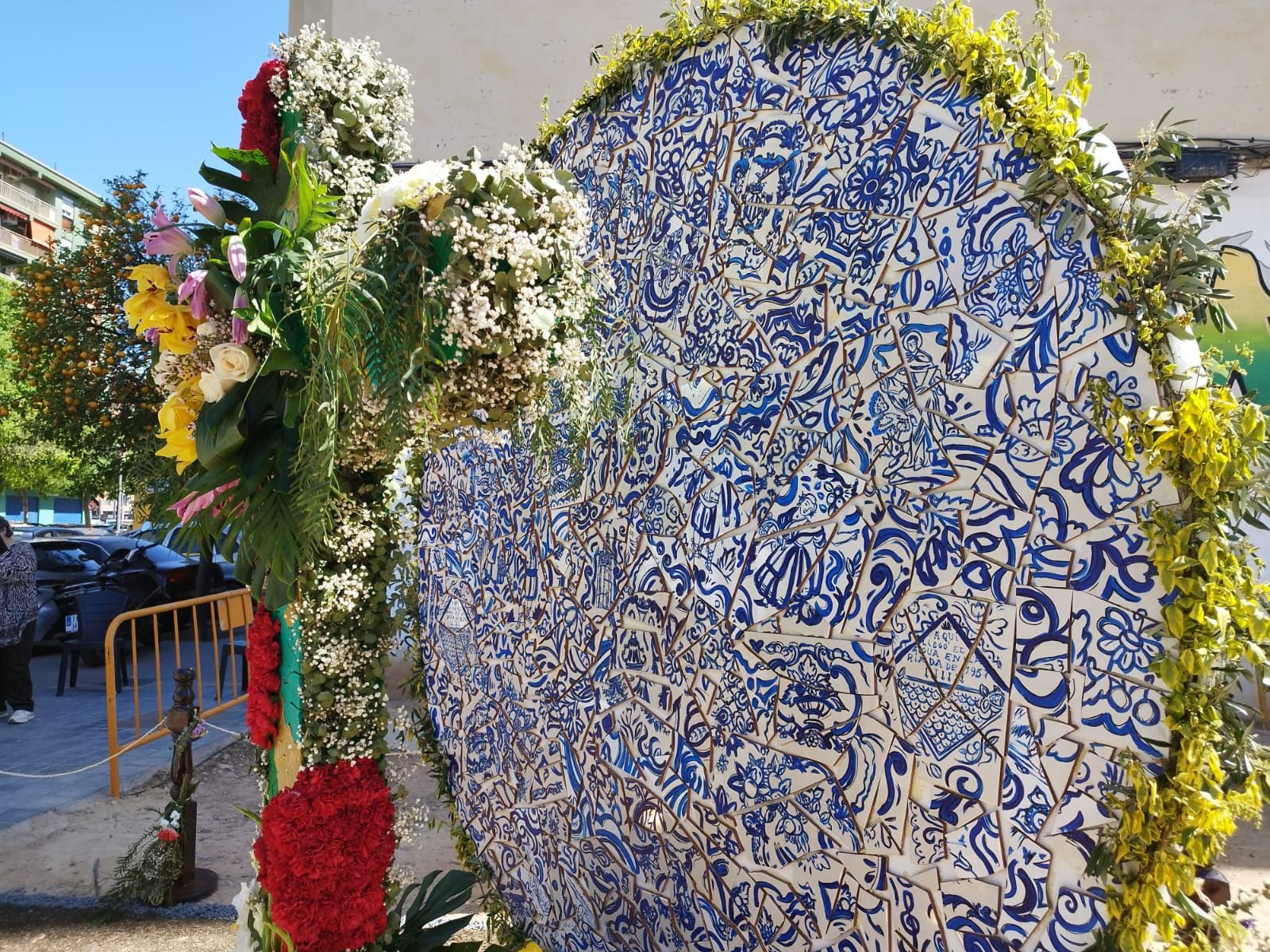 Creu de Maig de la falla Arxiduc Carles - Músic Gomis de València
