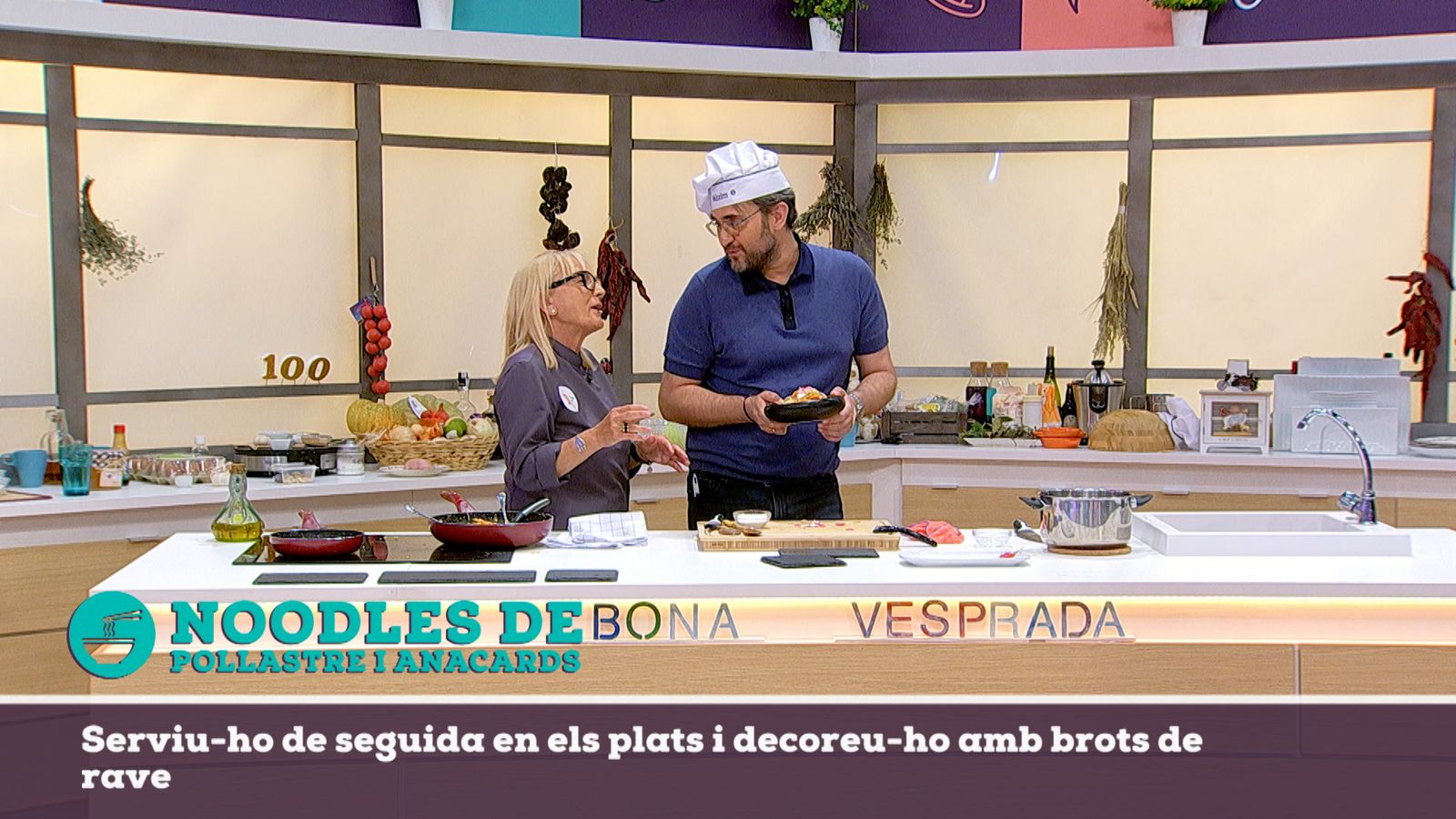 08.06.2021 | Noodles de pollastre amb anacards
