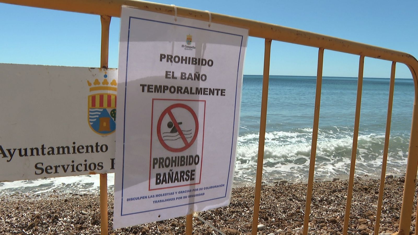 Es detecten bacteris fecals a la platja de l'Almadrava