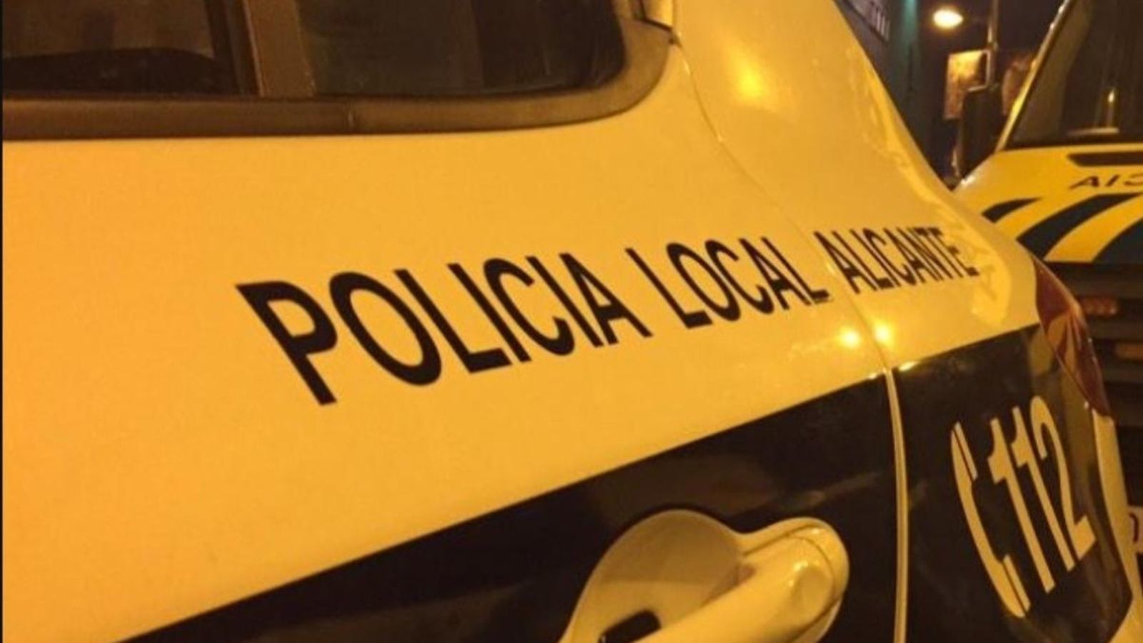 Imatge d'arxiu d'un cotxe de la Policia Local d'Alacant