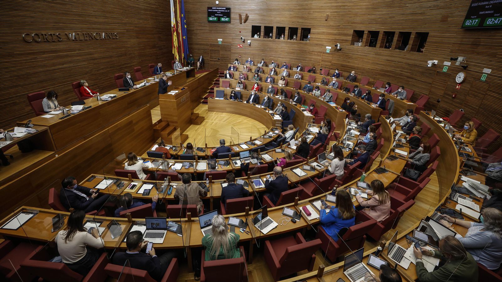 Vista general d'una sessió de control de Les Corts Valencianes en una imatge d'arxiu