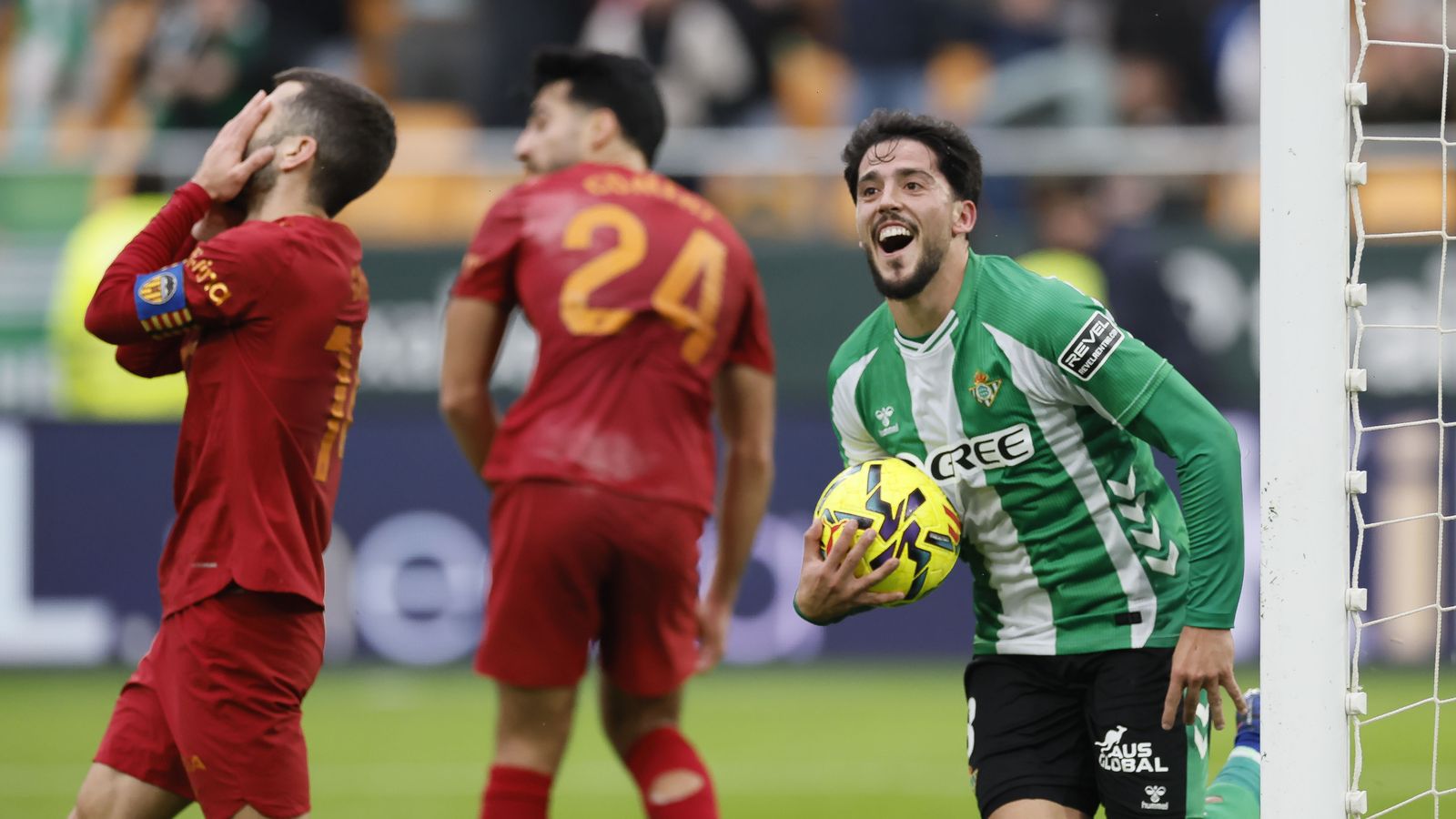 El València perd 2-1 contra el Betis