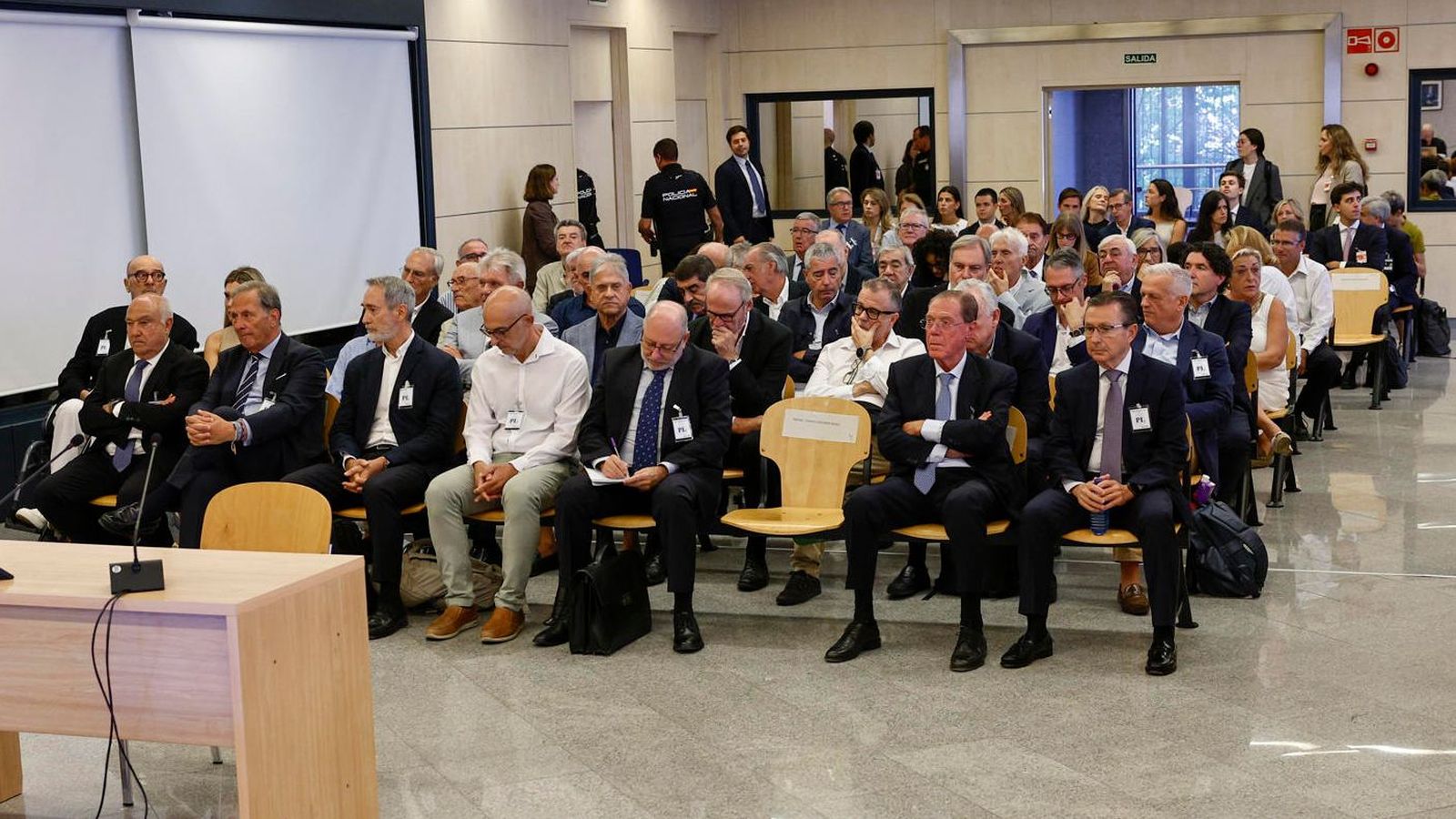 L'ex cúpula de l'extint grup Bancaixa, al banc dels acusats en l'Audiència Nacional, este dilluns