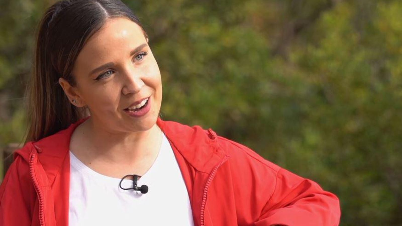 A Berta se l'ilumina el rostre quan parla de la gent gran