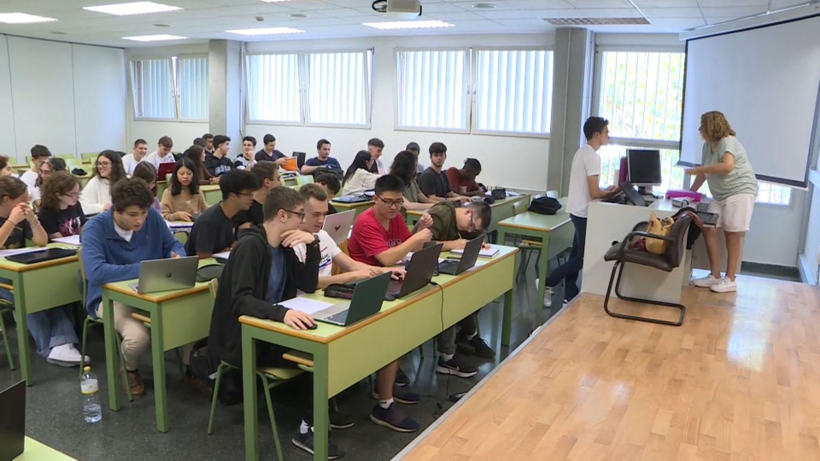 Classe d'estudiants universitaris