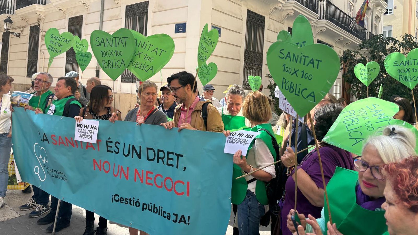 Manifestació este dimecres davant de les Corts