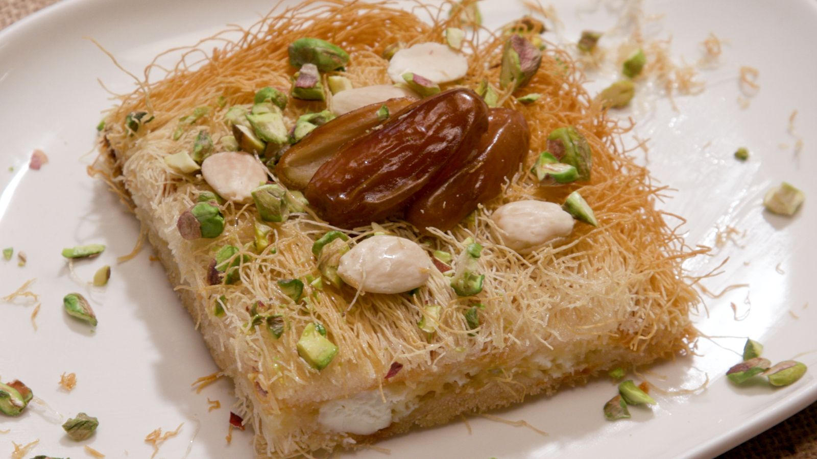 Knafeh nabulseyeh