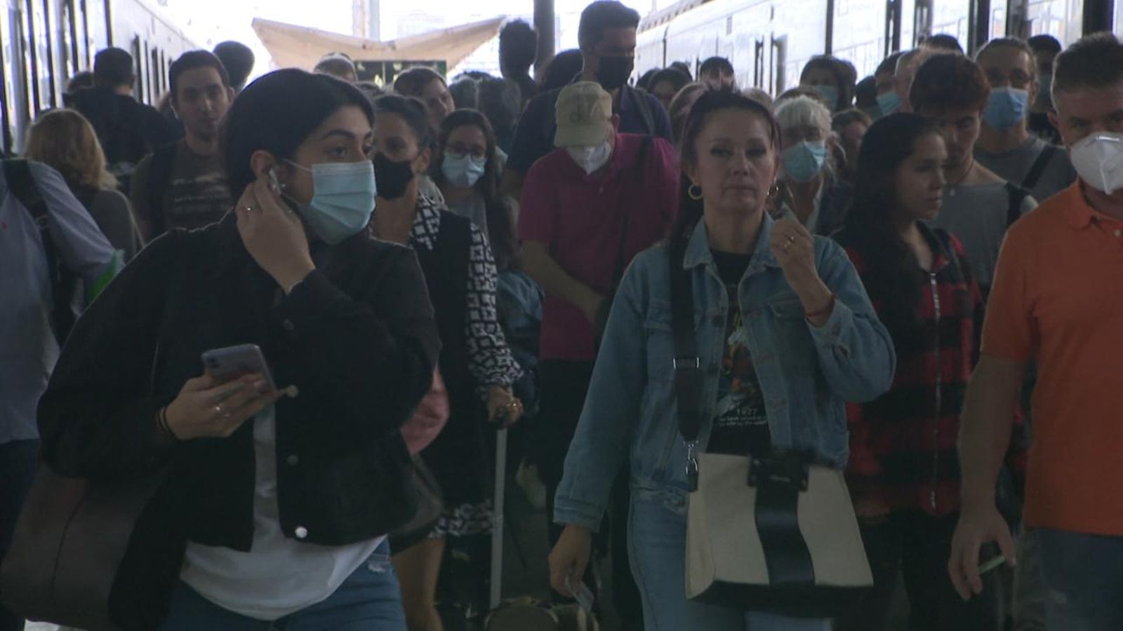 Els abonaments gratuïts de Renfe han agraujat el problema de massificació d'algunes línies