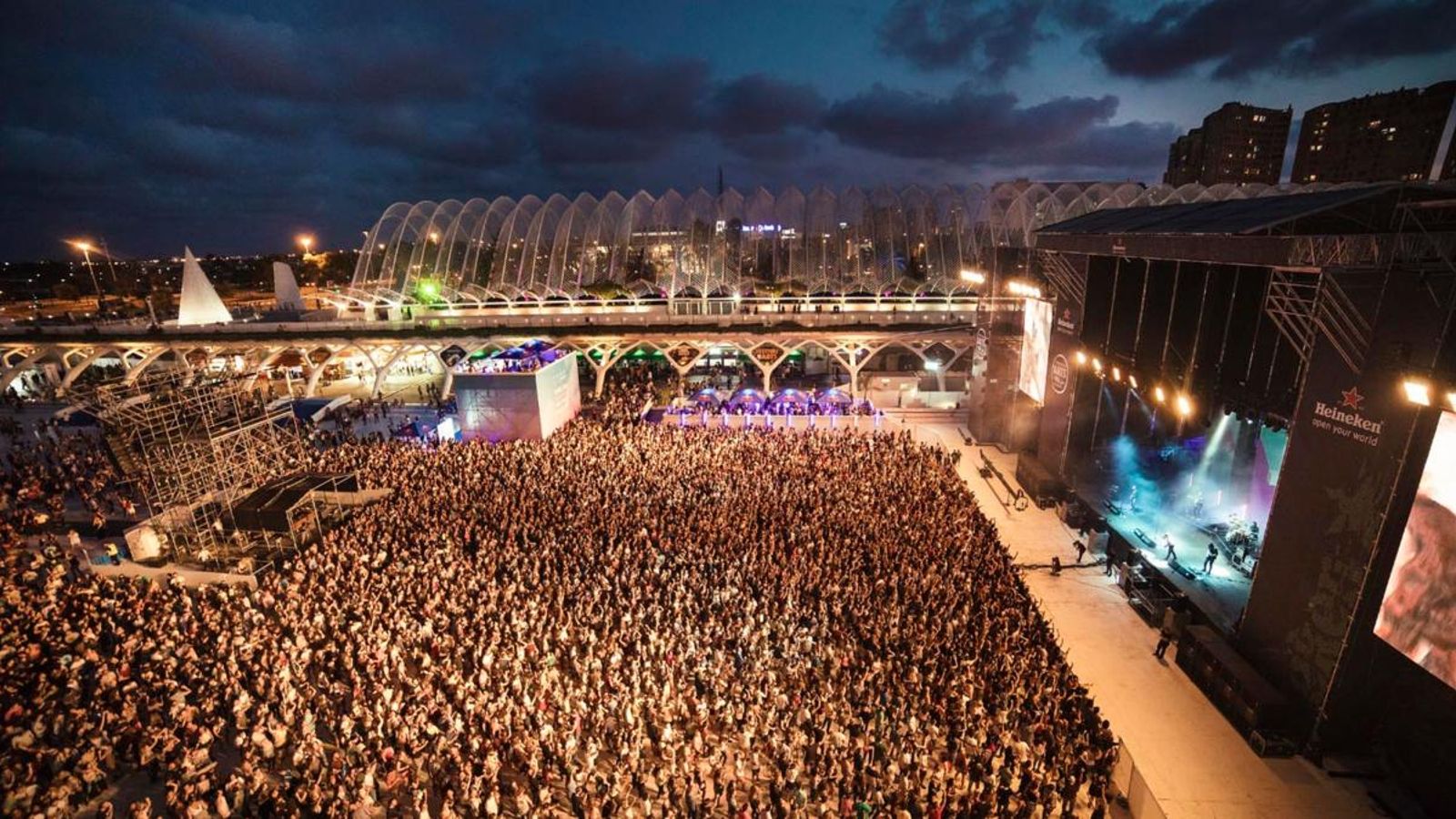 La Habitación Roja, a l'escenari principal del Festival de les Arts.
