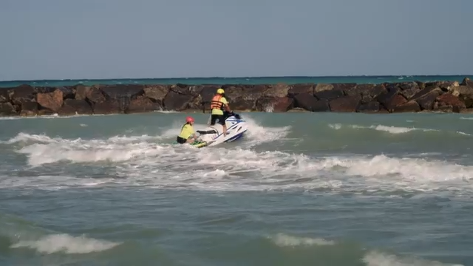 Vigilants de la platja | La pràctica fa mestres