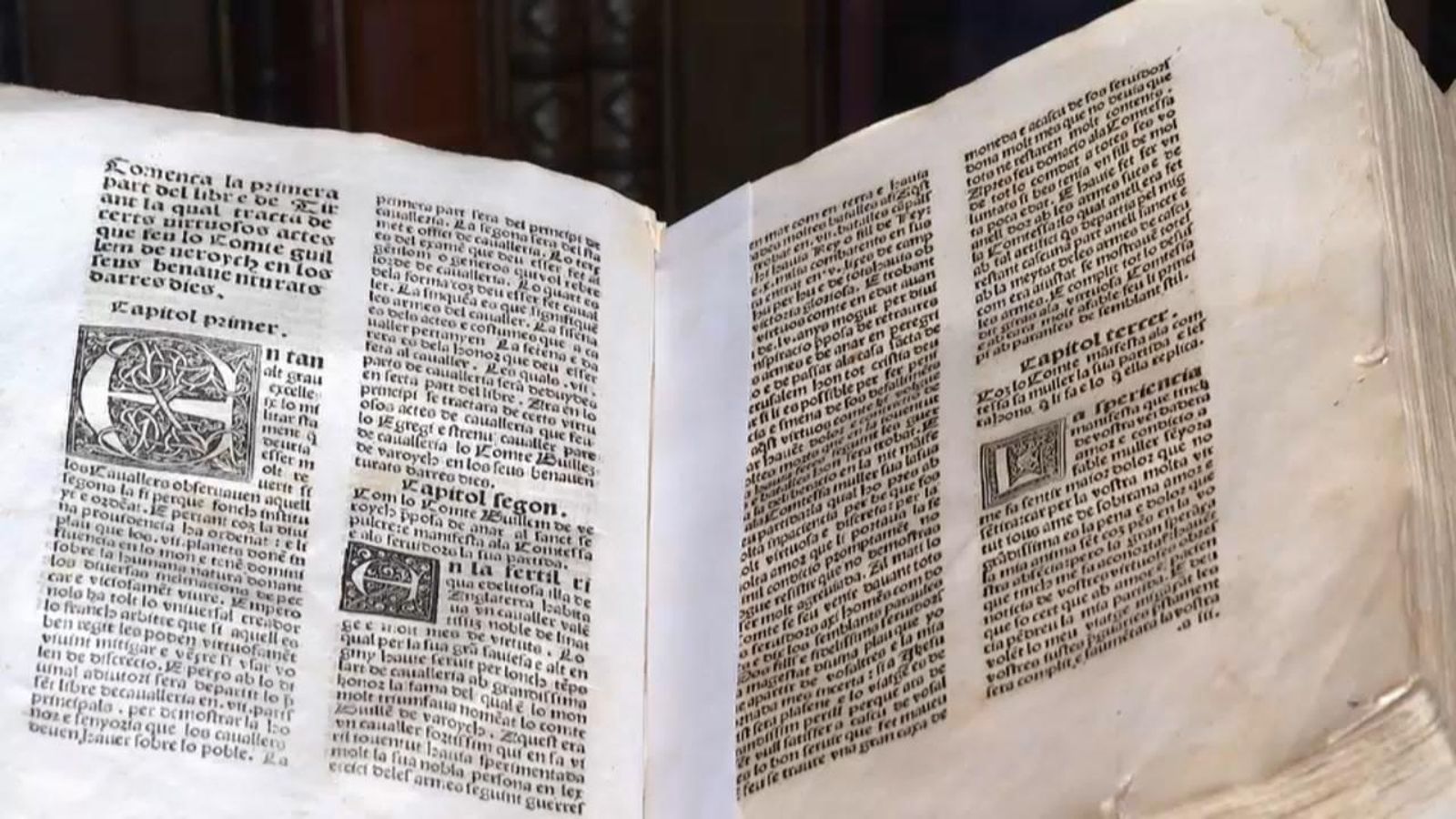 JOIES BIBLIOGRÀFIQUES | València conserva una de les tres úniques còpies de la primera edició impresa del 'Tirant lo Blanch'