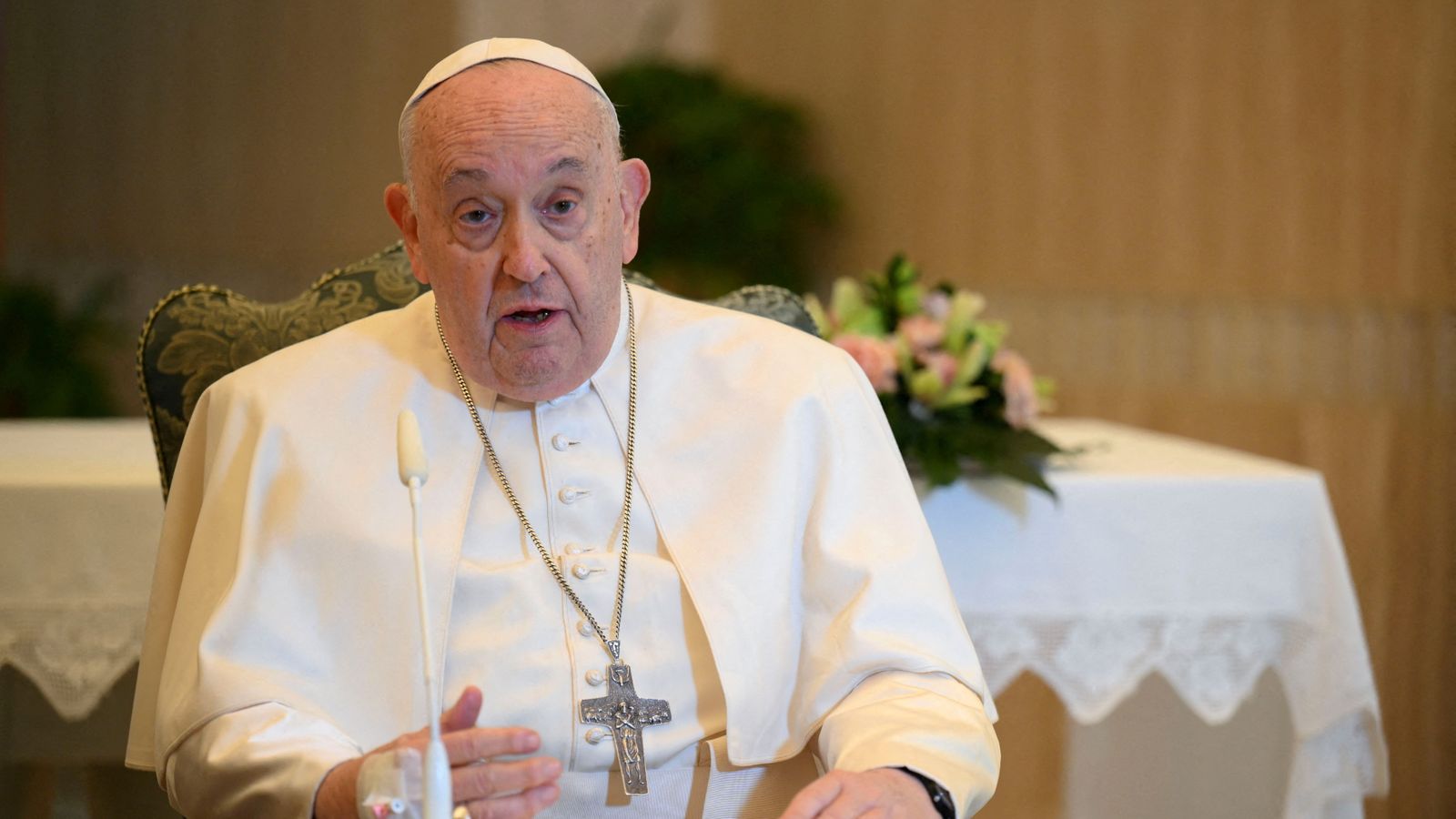 El papa va resar l'Àngelus des de la capilla de Santa Marta, en la residència papal, el dissabte passat