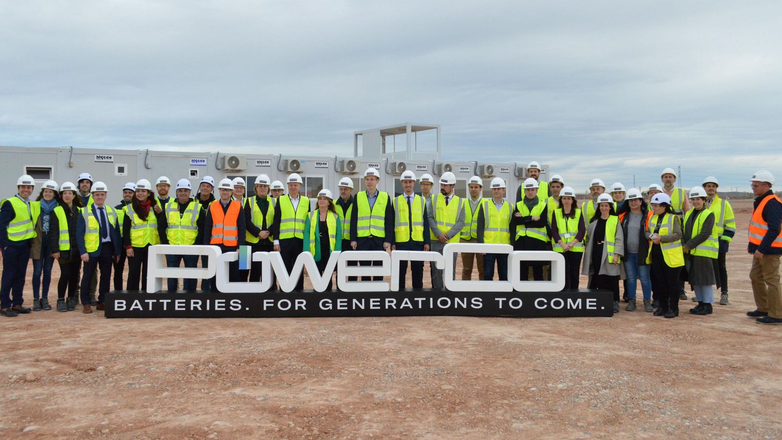 Els primers treballadors de la gigafactoria de Sagunt