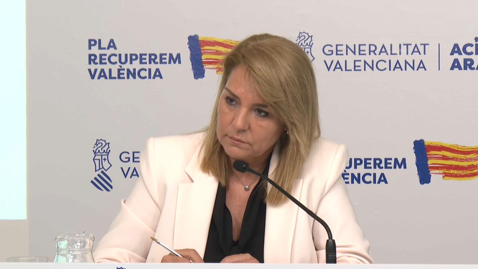 La vicepresidenta Susana Camarero, en la roda de premsa posterior al ple del Consell