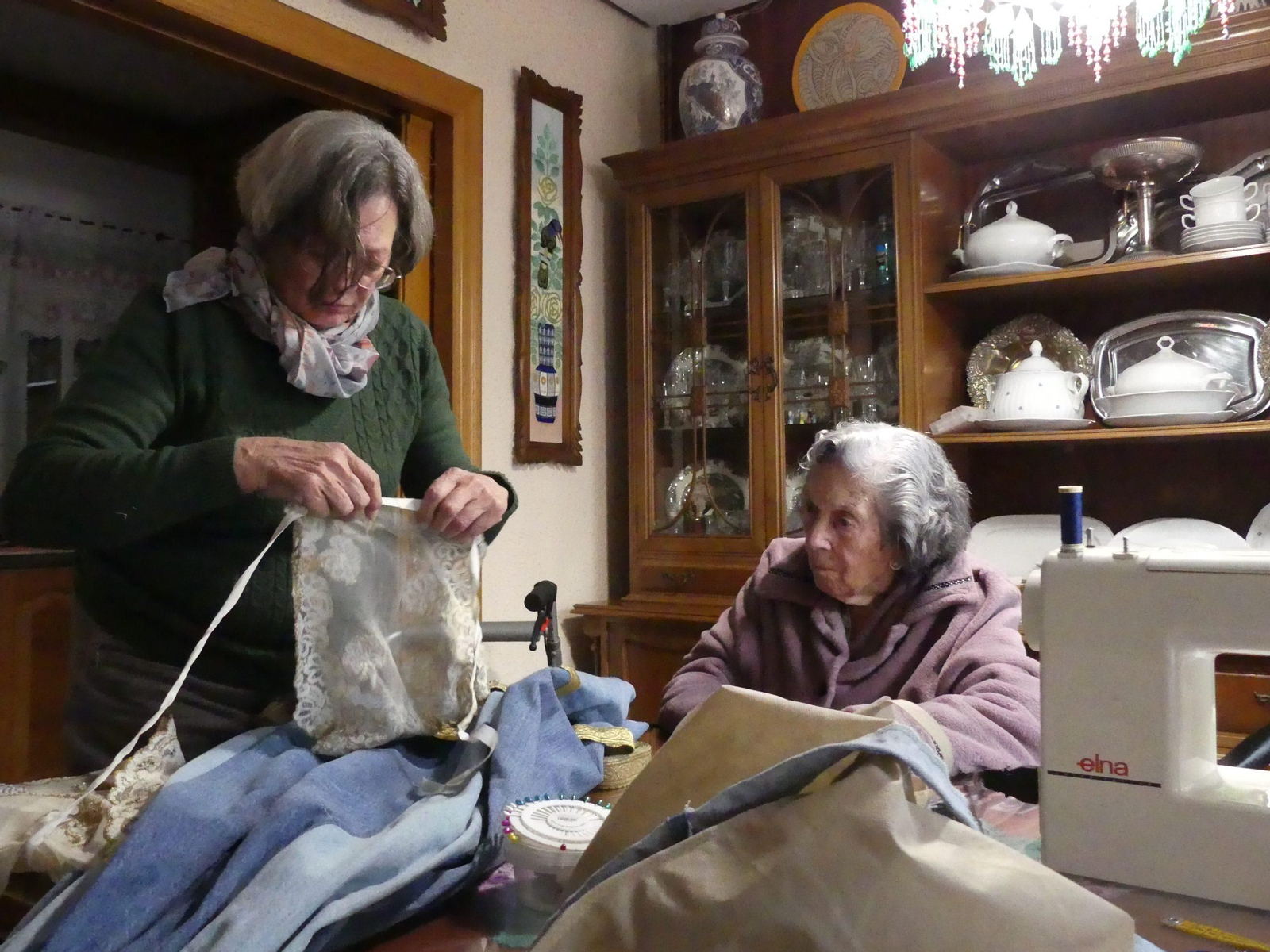 Carmeta amb la seua tia Roseta