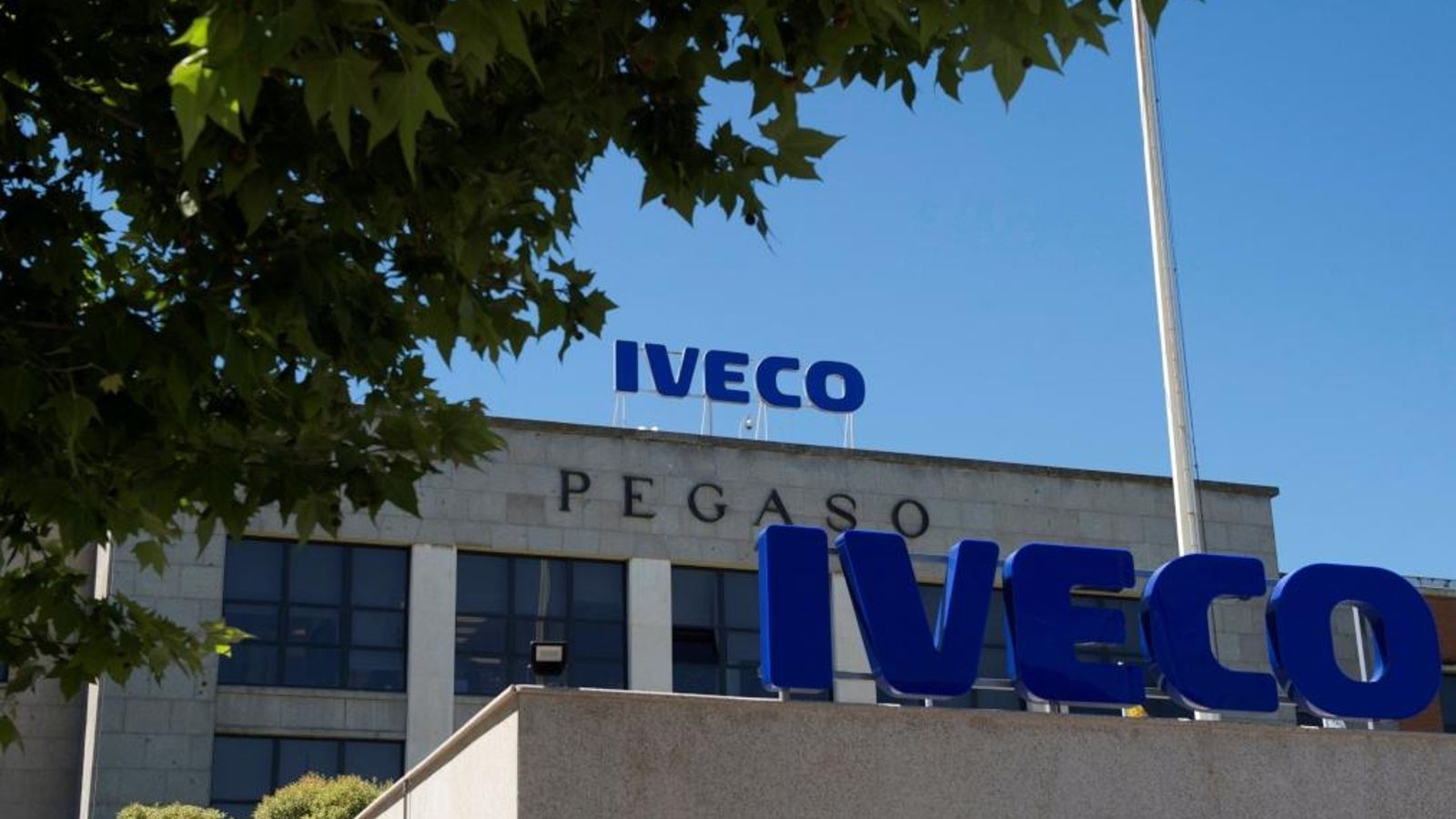 La seu de l'empresa Iveco a San Fernando de Henares (Madrid)
