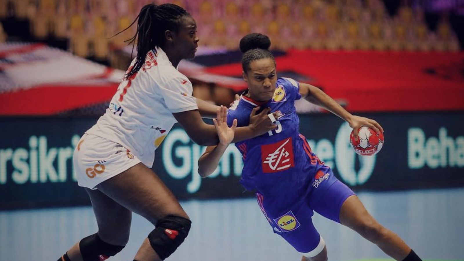 La jugadora de l’Elx, Lysa Tchaptchet està en la convocatòria de Carlos Viver