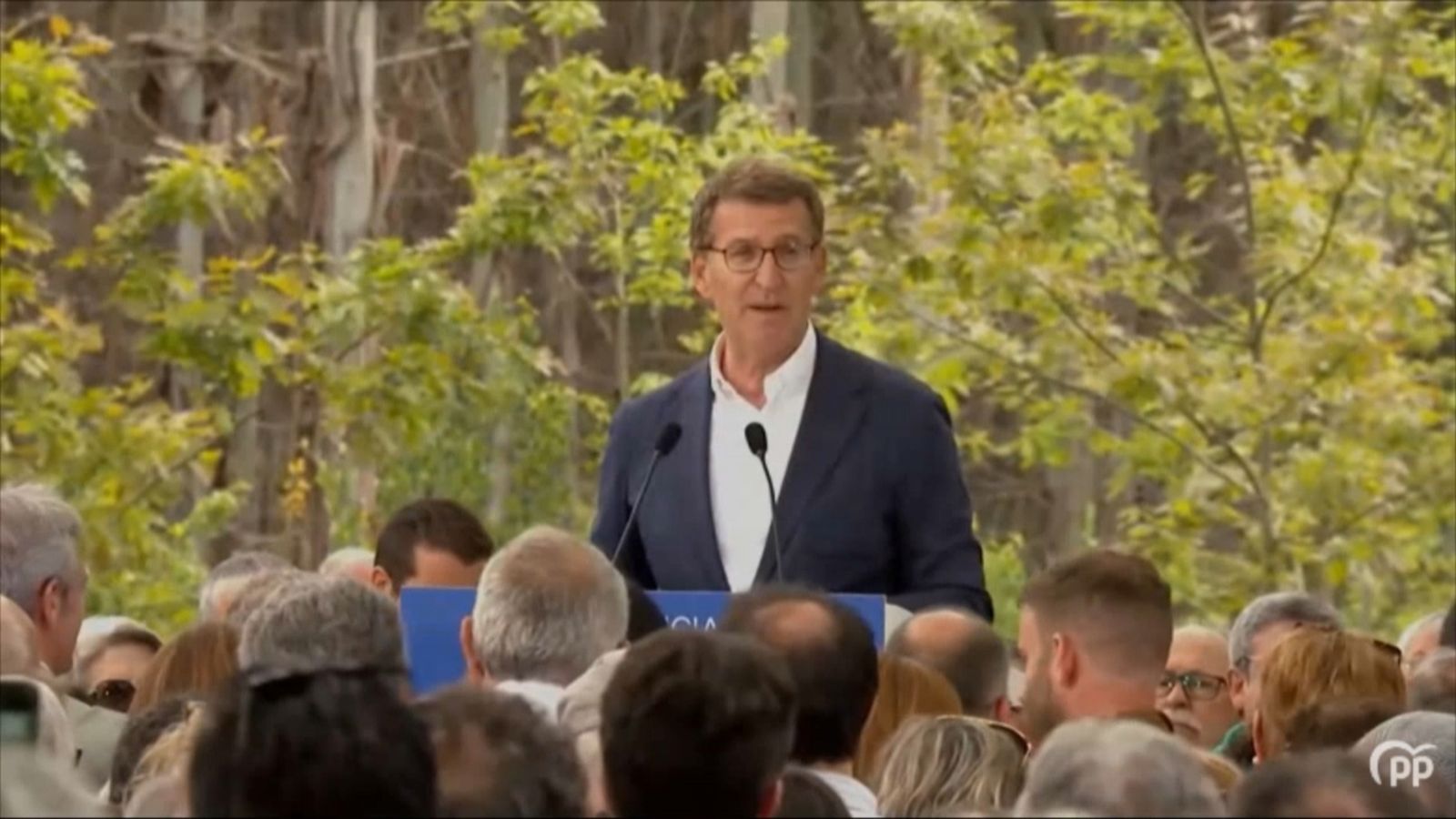 Allau de crítiques a Feijóo després de la seua reunió amb els fiscals