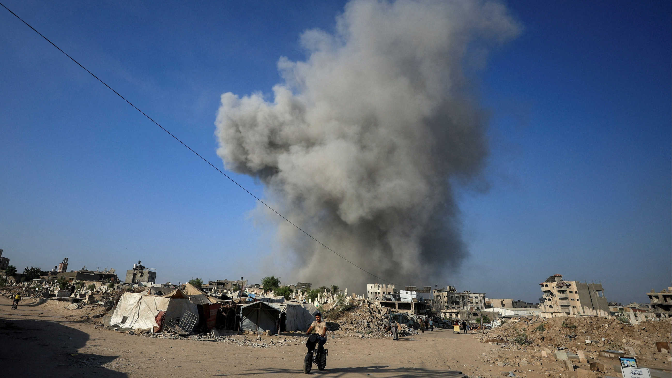 Atac israelià a la Franja de Gaza Atac israelià a la Franja de Gaza