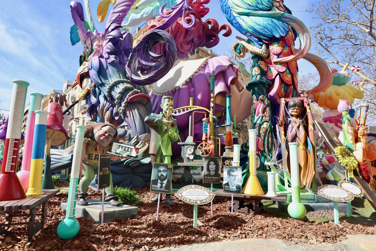 Falla Misser Mascó - Arévalo Baca (falla Exposició)