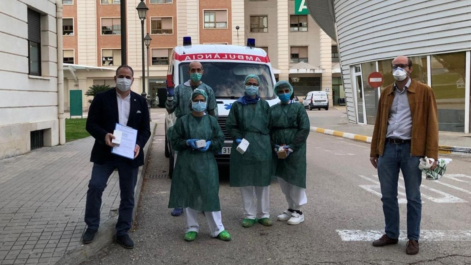 Una iniciativa de la UPV i Les Naus posa en contacte pacients ingressats i famílies