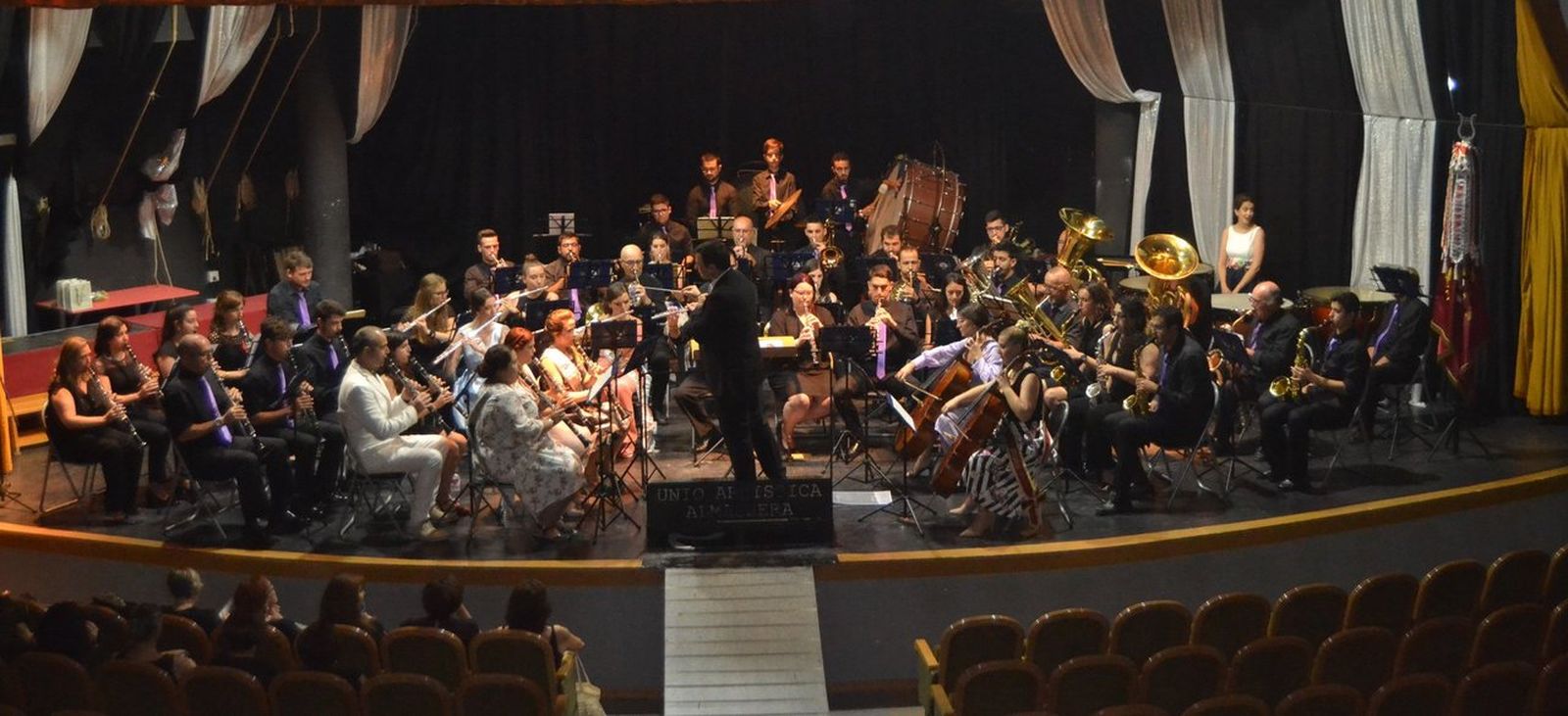 17.11.2019 | De banda a banda