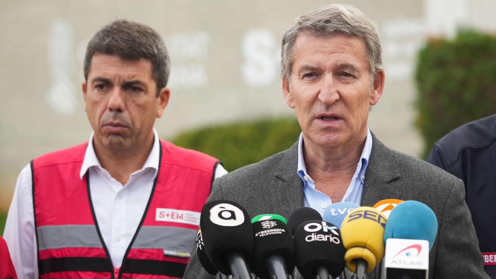 Crònica en vídeo sobre la transcripció de la declaració de Feijóo al jutjat de la dana