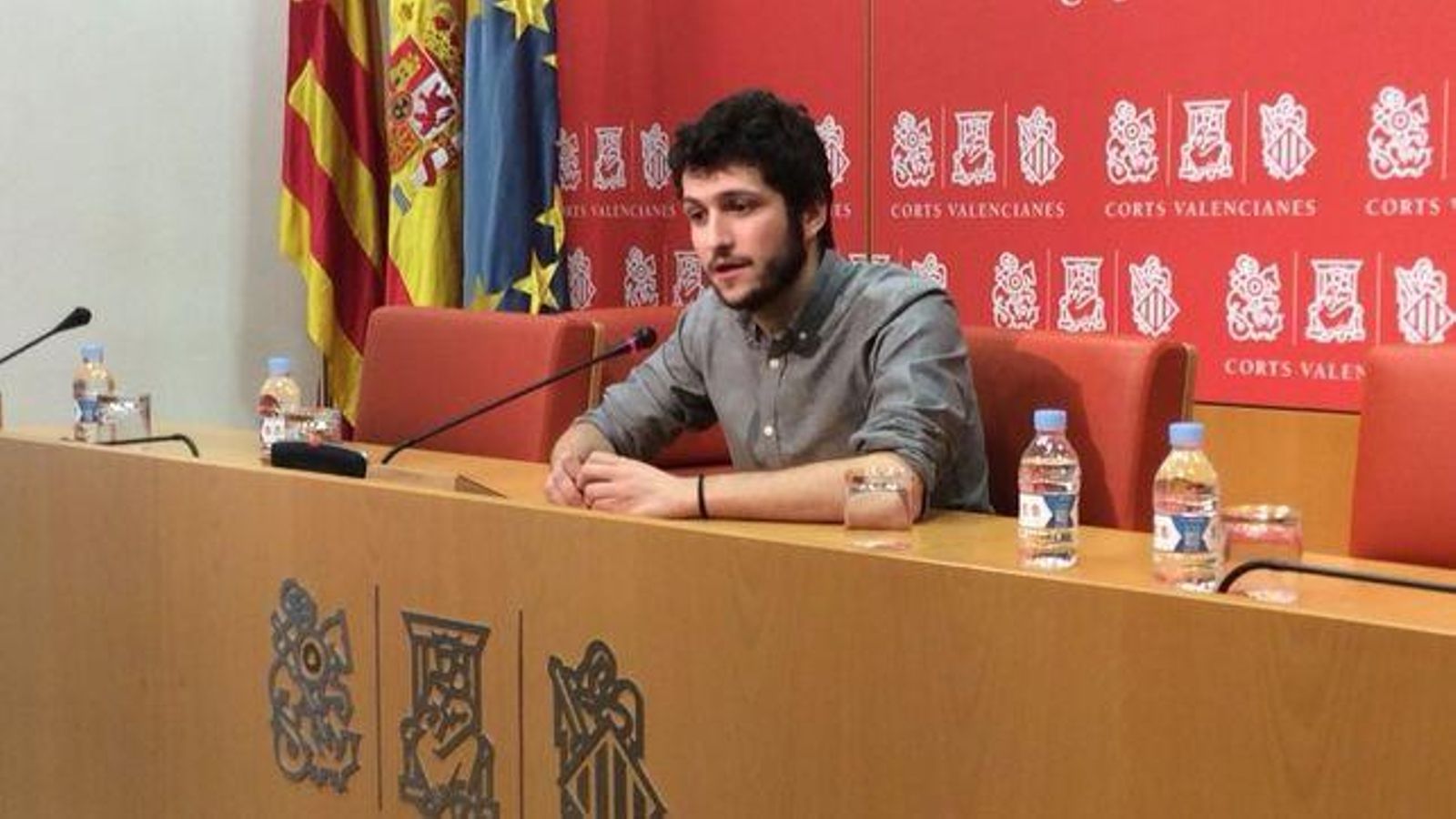 El síndic de Podem, Antonio Estañ, a les Corts