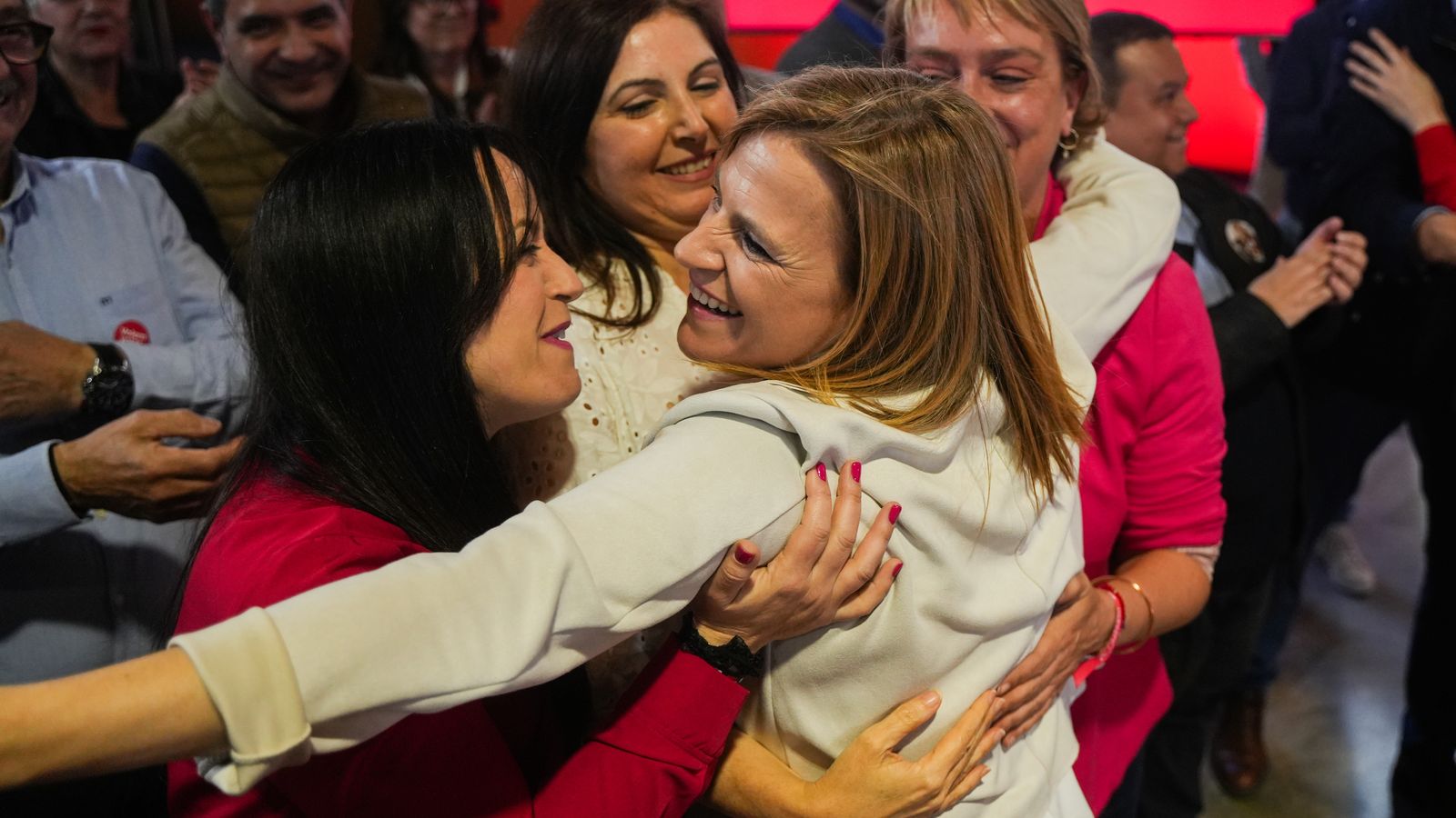 La delegada del govern a la Comunitat Valenciana, Pilar Bernabé, proclamada nova secretària general del PSPV a València