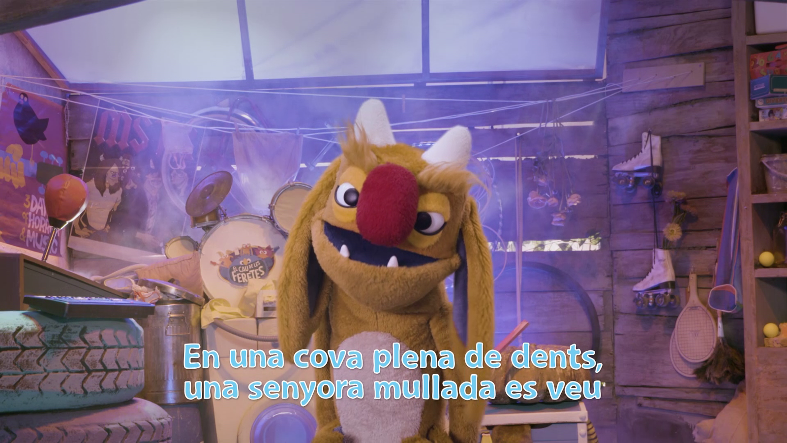 La Colla Endevina | En una cova plena de dents…