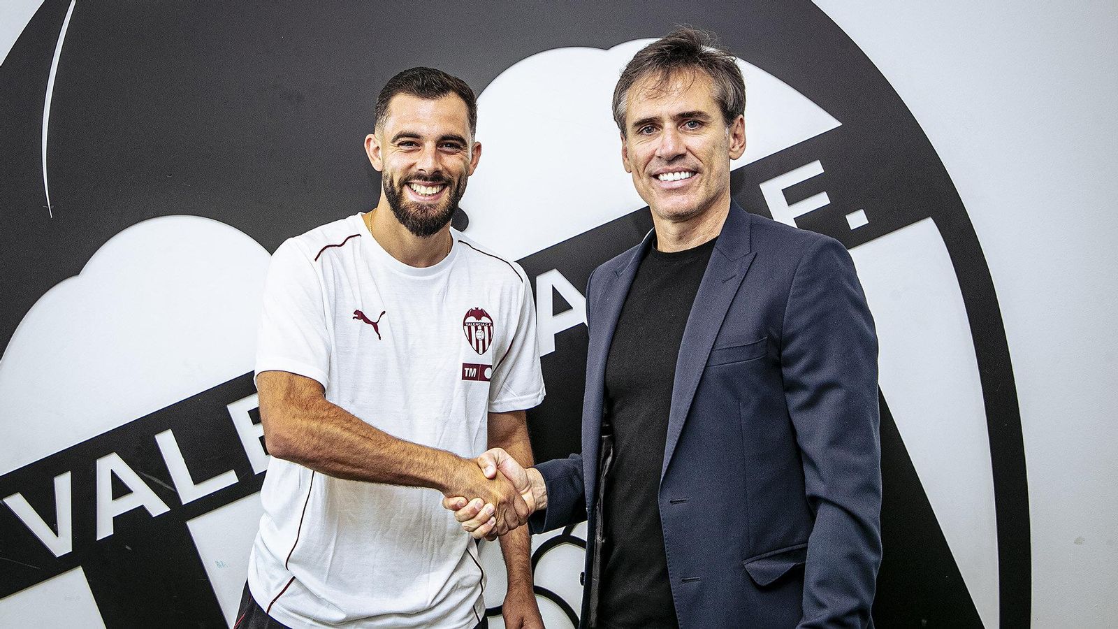 Luis Rioja, amb la camiseta del València