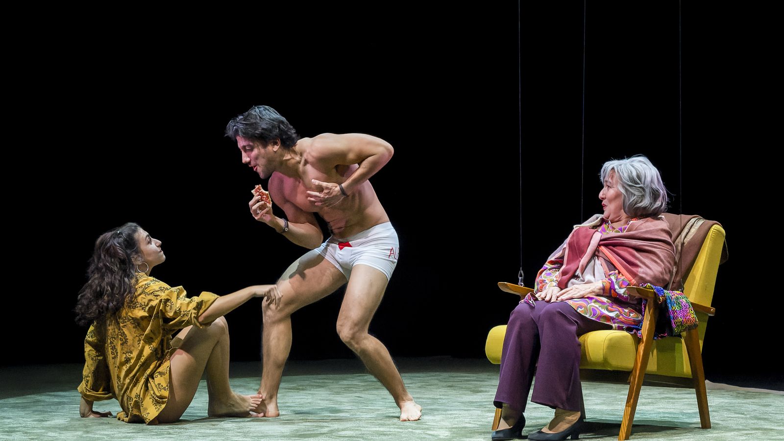 Moment de la comèdia de parelles 'Perquè t'estime, que si no...'